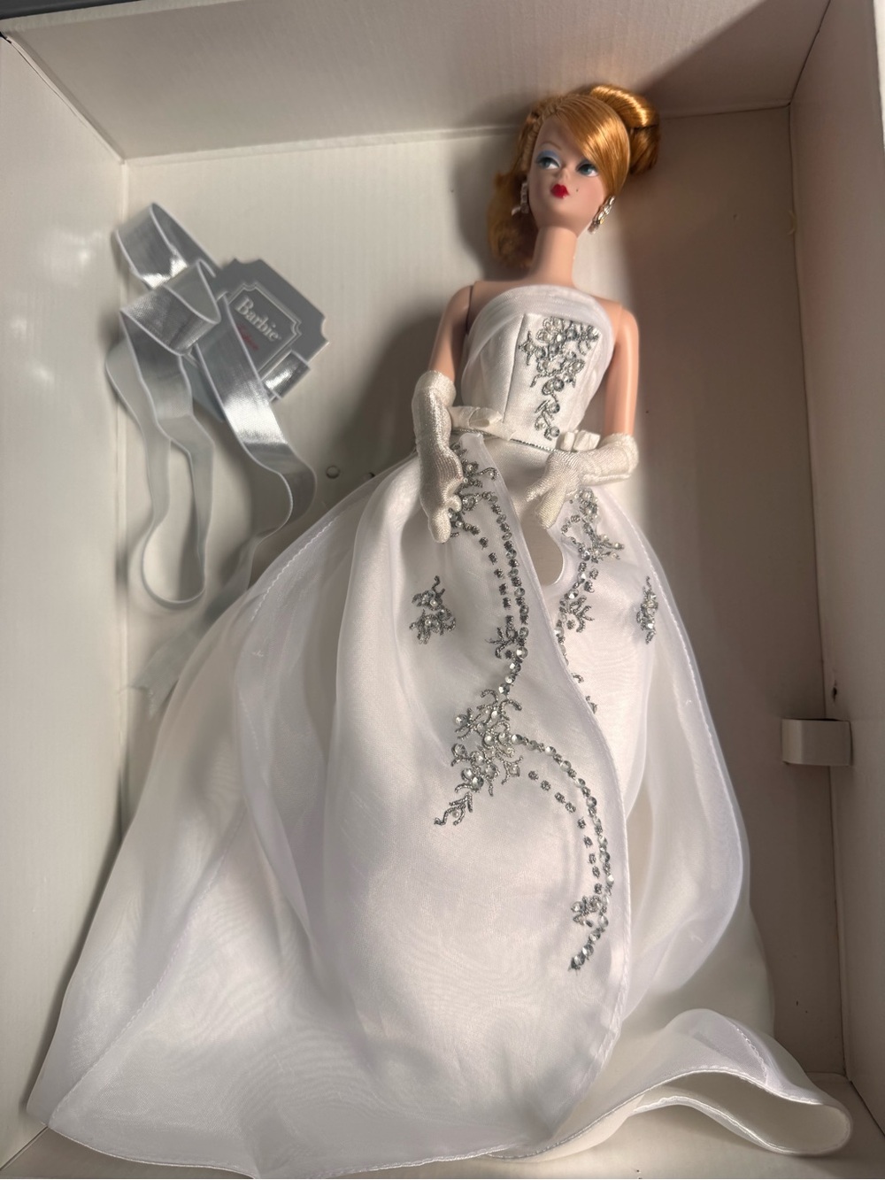 Barbie Fashion Model Collection Joyeux™ Silkstone Barbie Doll B3430 NRFB COA - Picture 2 of 4